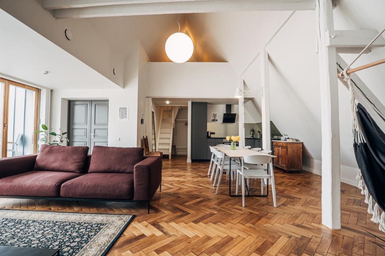 Constantine Apartments Riga Esterno foto