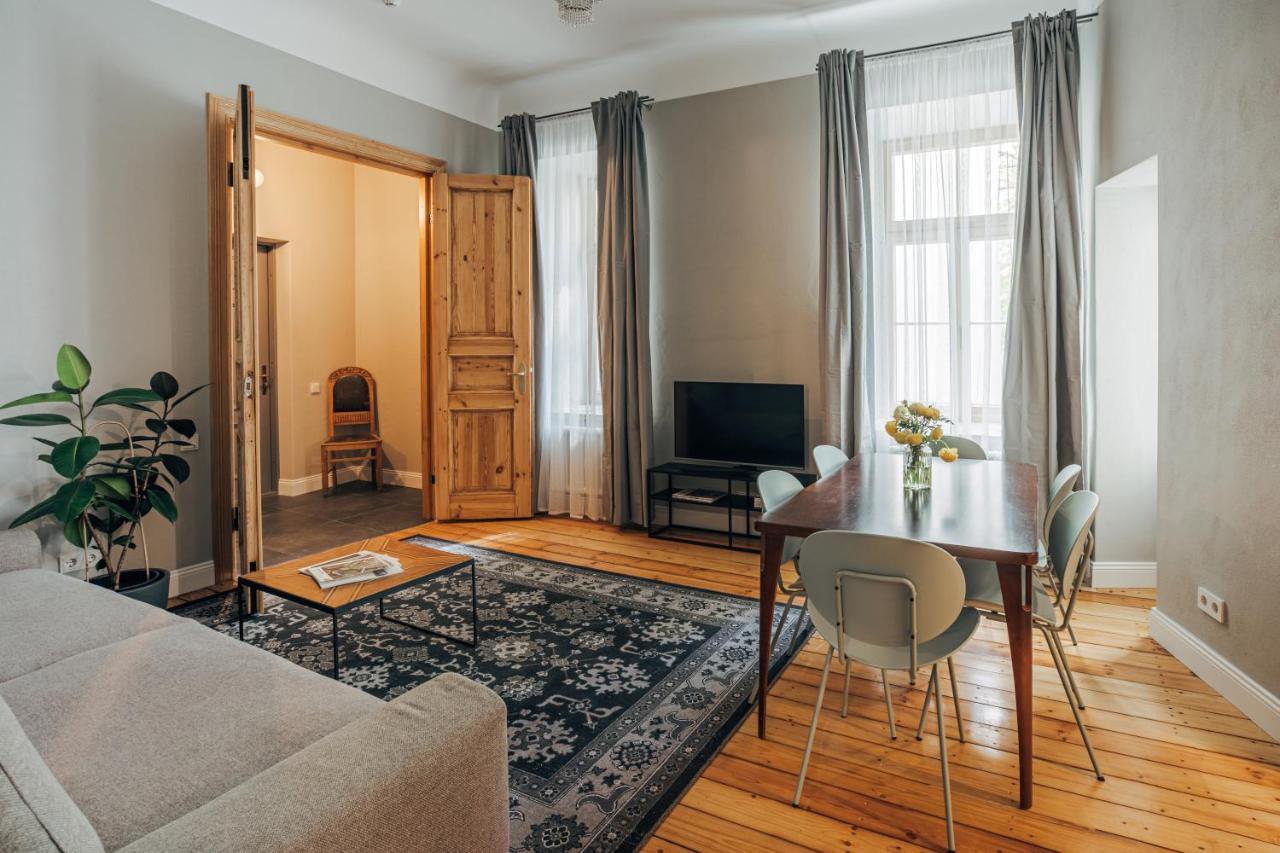 Constantine Apartments Riga Esterno foto