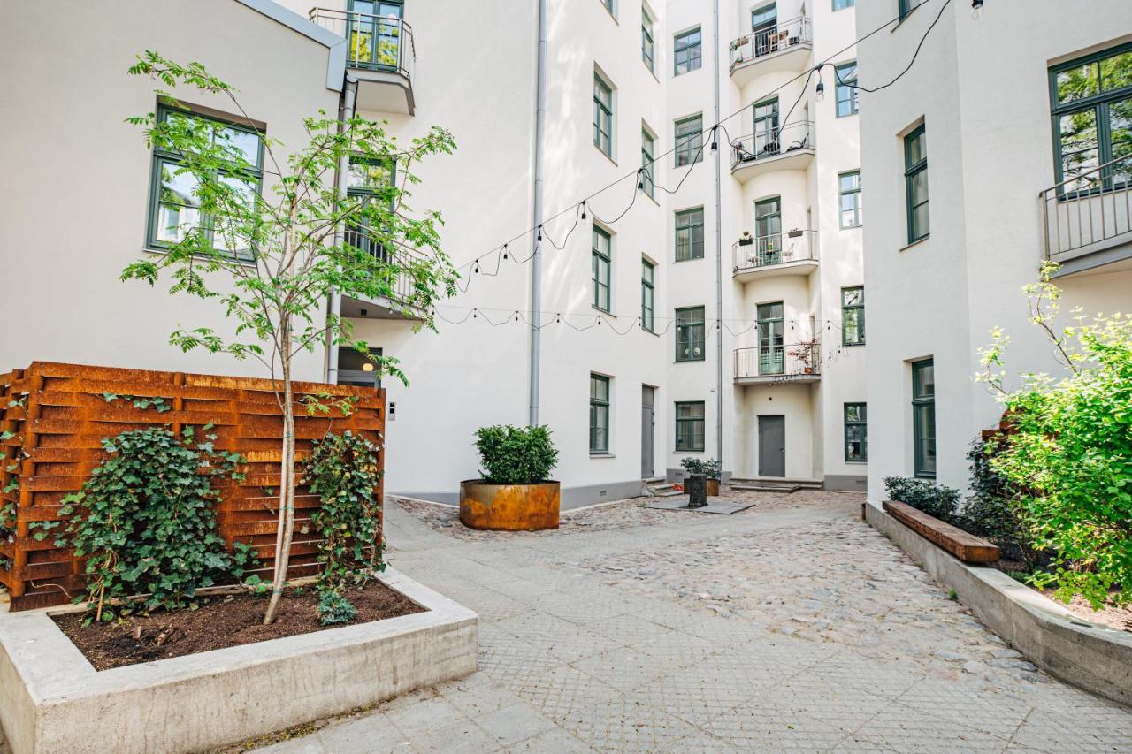 Constantine Apartments Riga Esterno foto